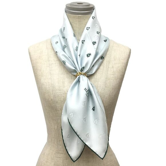 HERMES Blue Silk Scarf - Picture 2 of 3